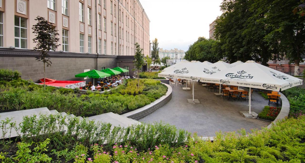 Alfavito Kyiv Hotel Dış mekan fotoğraf